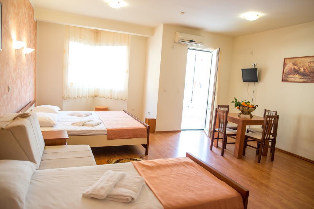 Residence Bella Budva Zimmer foto